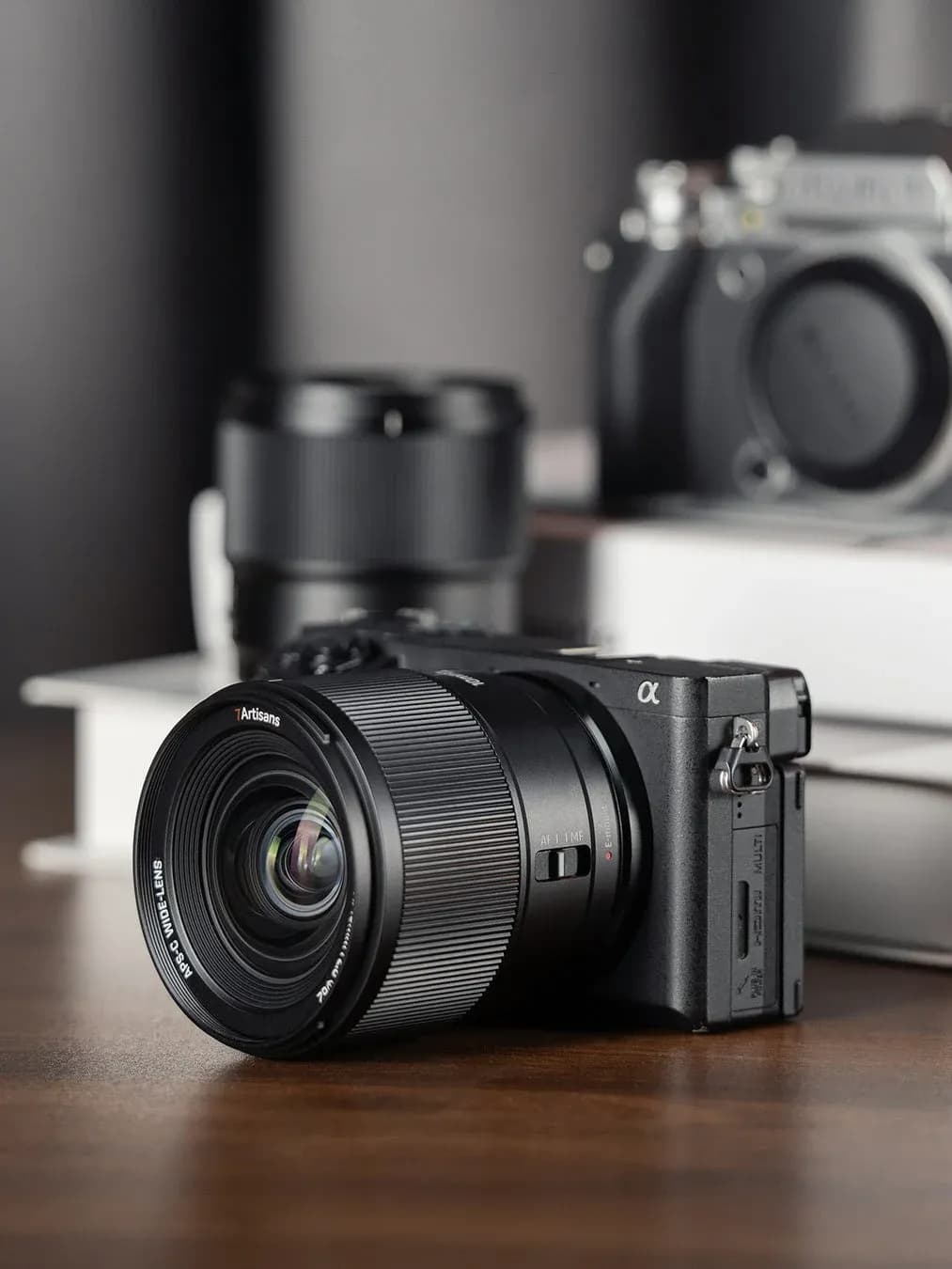七工匠 7Artisans 10mm F2.8 AF APS-Cレンズ、ソニーE/ニコンZ/富士フイルムXマウントで販売開始!