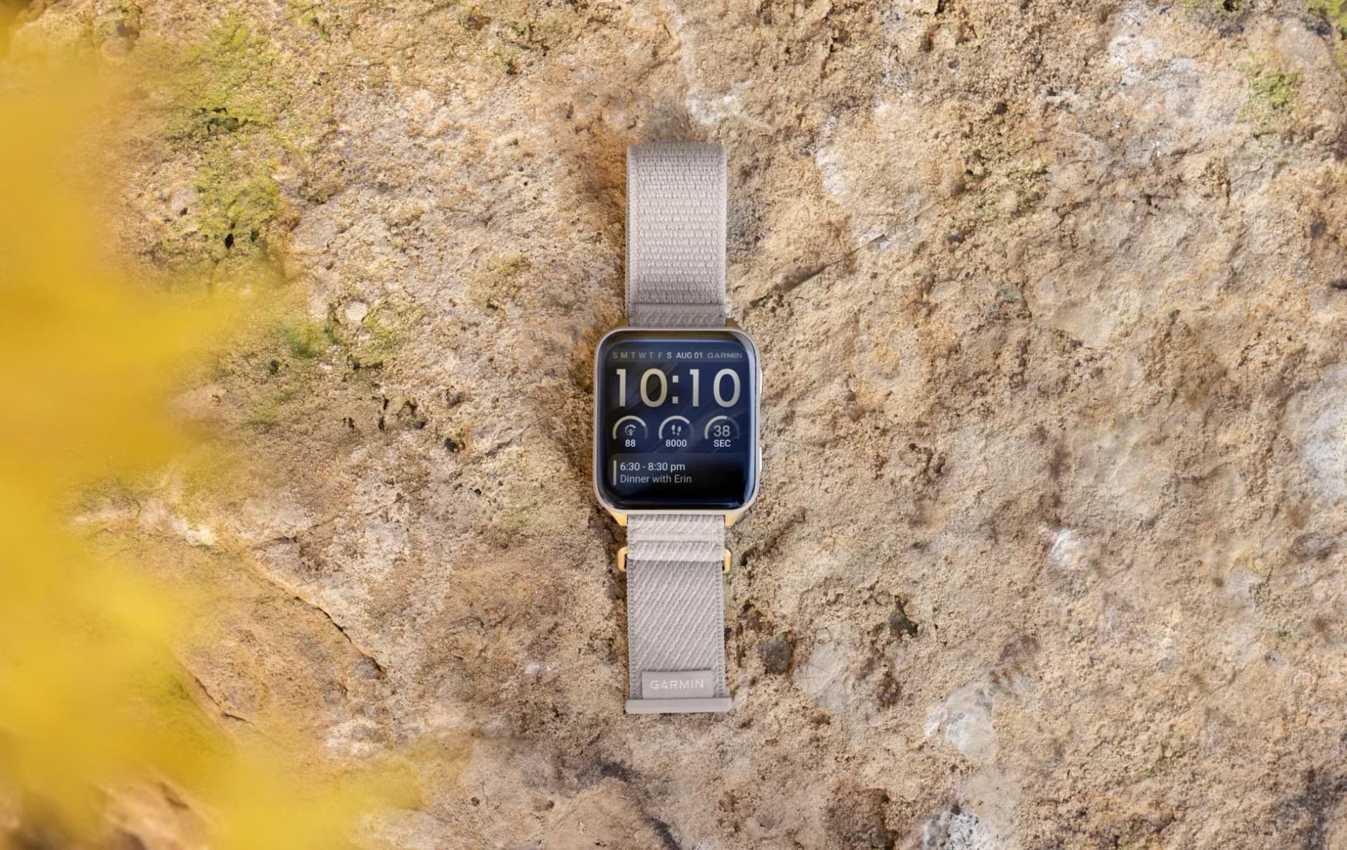 ファッションに溶け込む、新色French Grayが登場!Garmin『Venu X1』